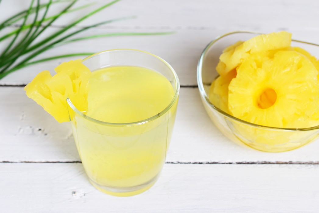 5 Reasons To Start Your Day With Pineapple Water